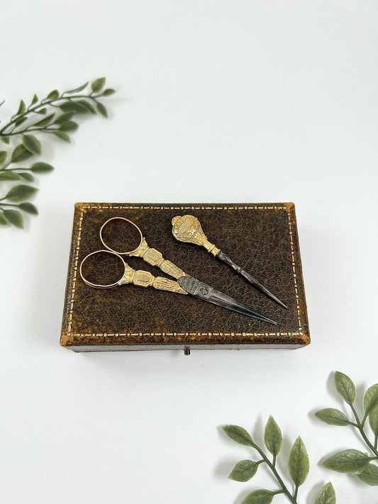 Antique 18ct Gold, French Stamped Etui Sewing Set, Needlework Tools, Sewing Kit, Scissors & Stiletto