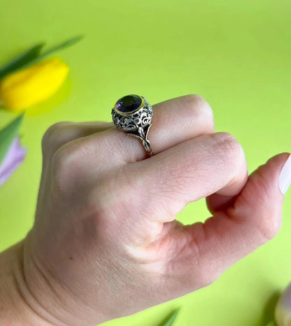 Antique 18 Carat Yellow and White Gold Oval Amethyst and Diamond Ring