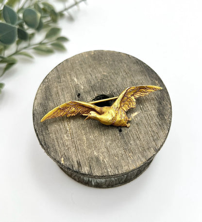 French Edwardian 18 Carat Yellow Gold Golden Goose Brooch, Circa 1900