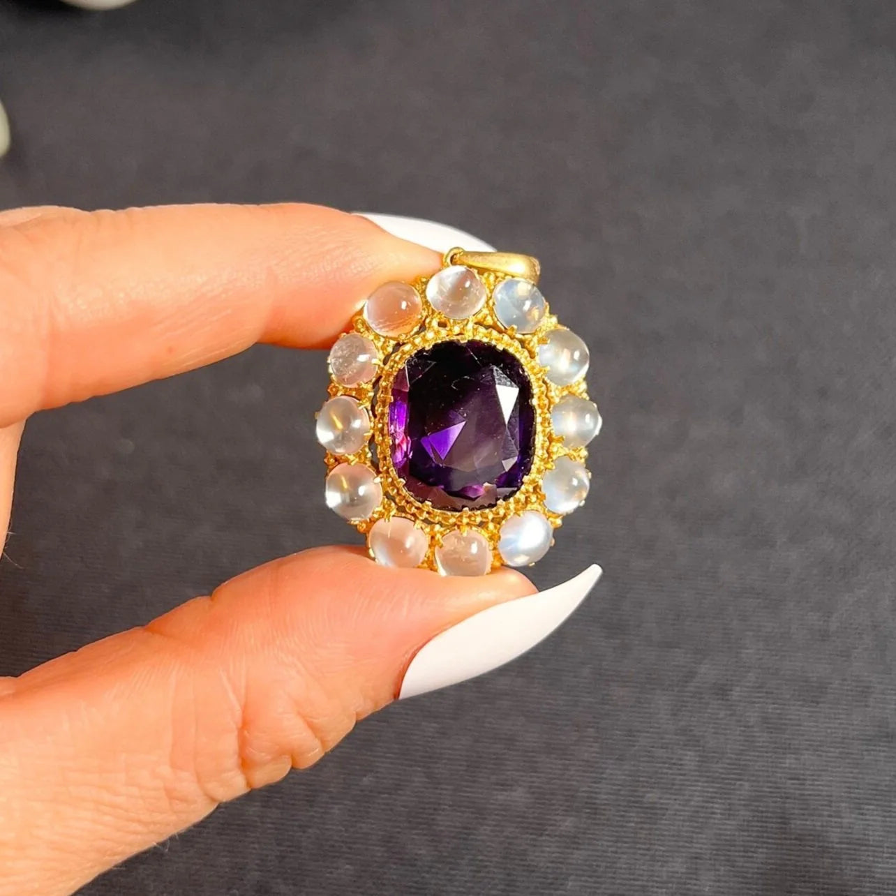 Antique 15t Yellow Gold Victorian Amethyst & Moonstone Pendant