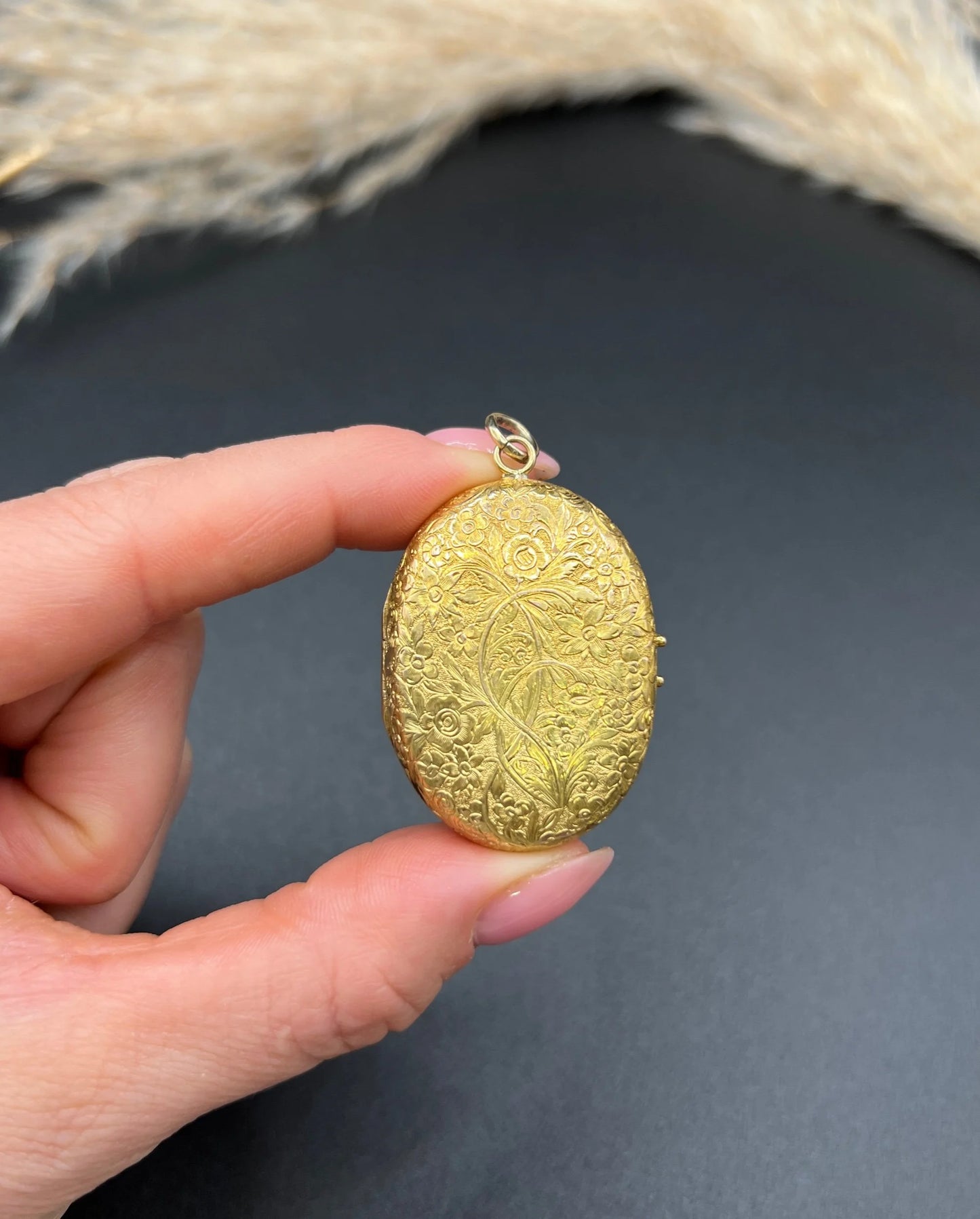 Victorian 18 Carat Yellow Gold Floral Engraved Oval Shaped Locket, Circa 1880
