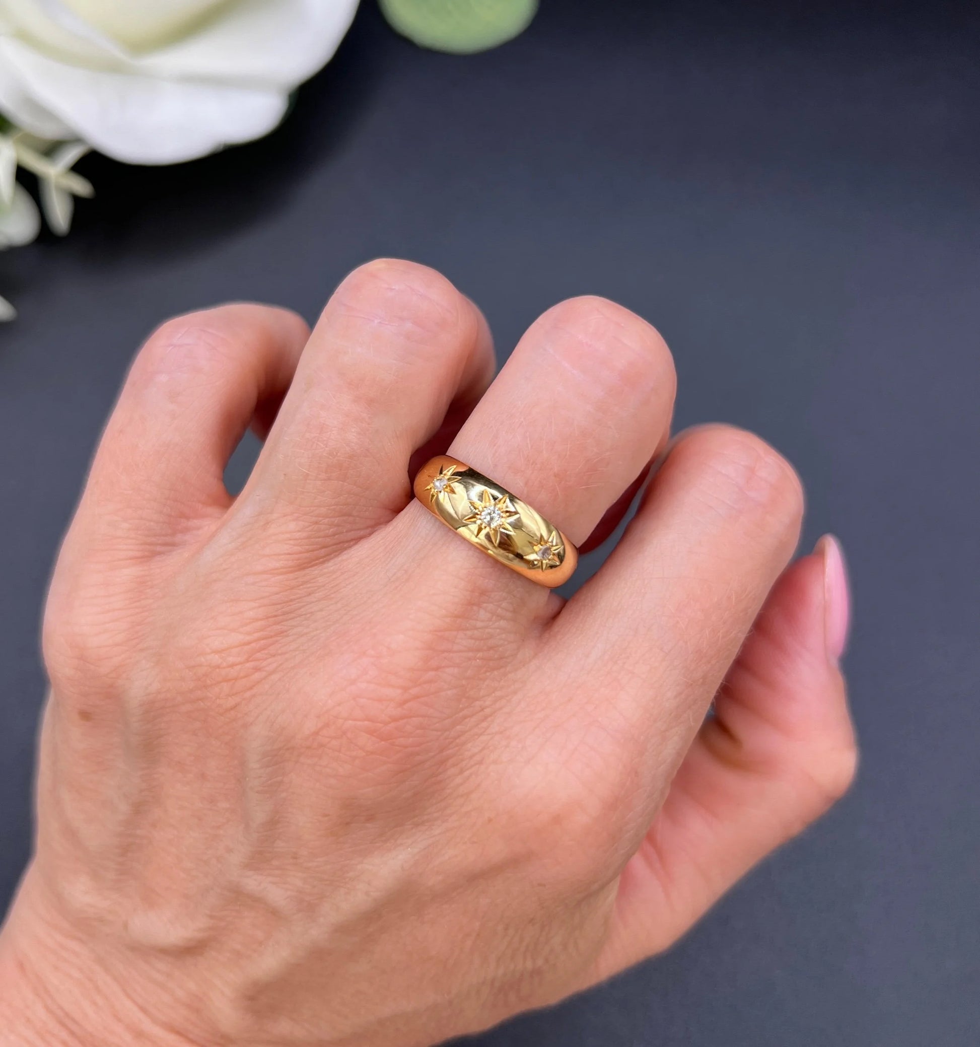 Antique 18 ct Gold, 3 Stone Diamond Gypsy Band Ring