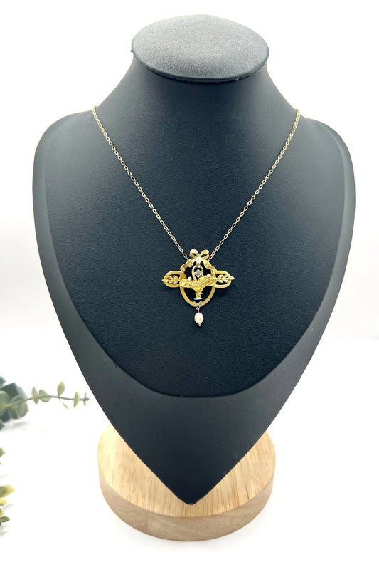 Antique 18ct Gold, Edwardian era Diamond & Seed Pearl Floral Basket Pendant Necklace