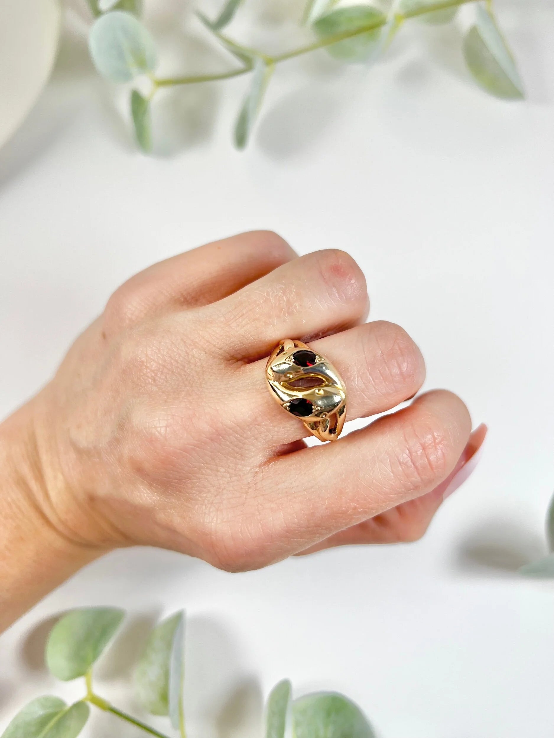 Vintage 9ct Yellow Gold 1960’s Double Headed Garnet Snake Ring