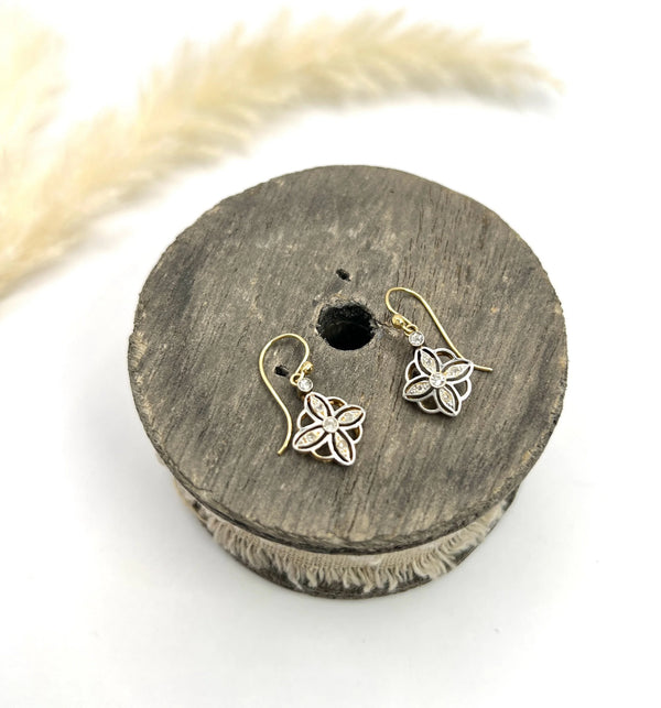 Antique 18ct Gold & Platinum, Edwardian era Diamond Drop Dangle Earrings