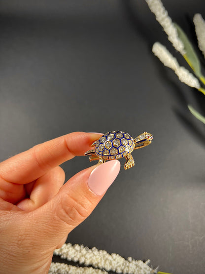 Art Deco 18 Carat Yellow Gold, Blue Enamel and Diamond Tortoise Brooch, 2.00 Carats