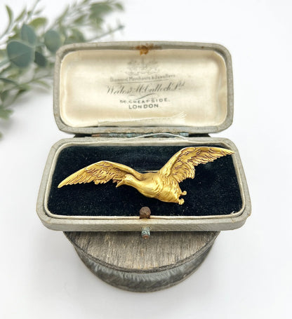 French Edwardian 18 Carat Yellow Gold Golden Goose Brooch, Circa 1900