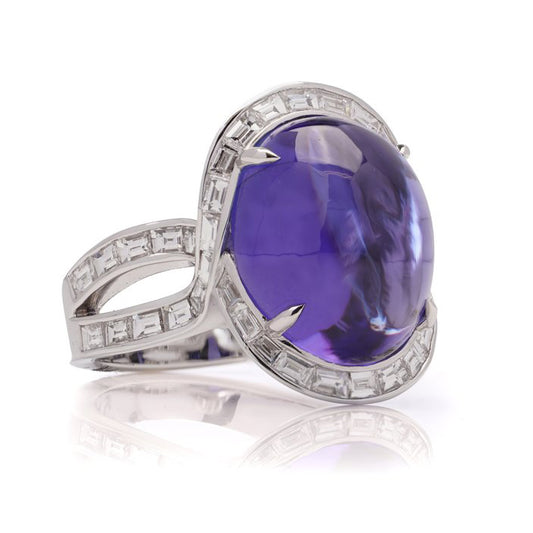 16ct Cabochon Tanzanite and Baguette Diamond Cluster Ring