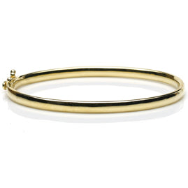 Classic Oval Gold Bangle