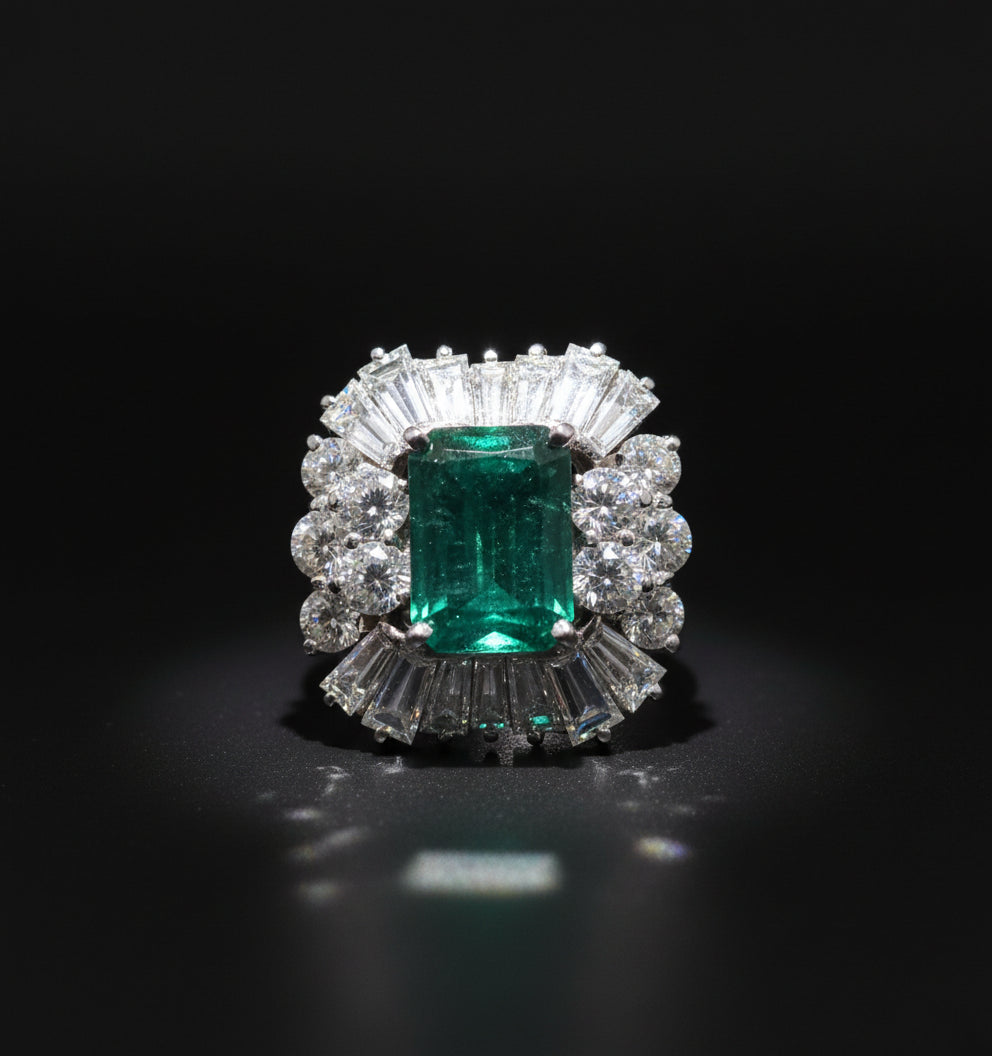 Vintage Colombian Emerald and Diamond Cluster Ring