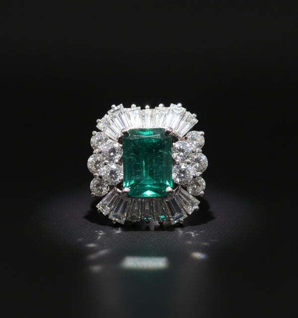 Vintage Colombian Emerald and Diamond Cluster Ring