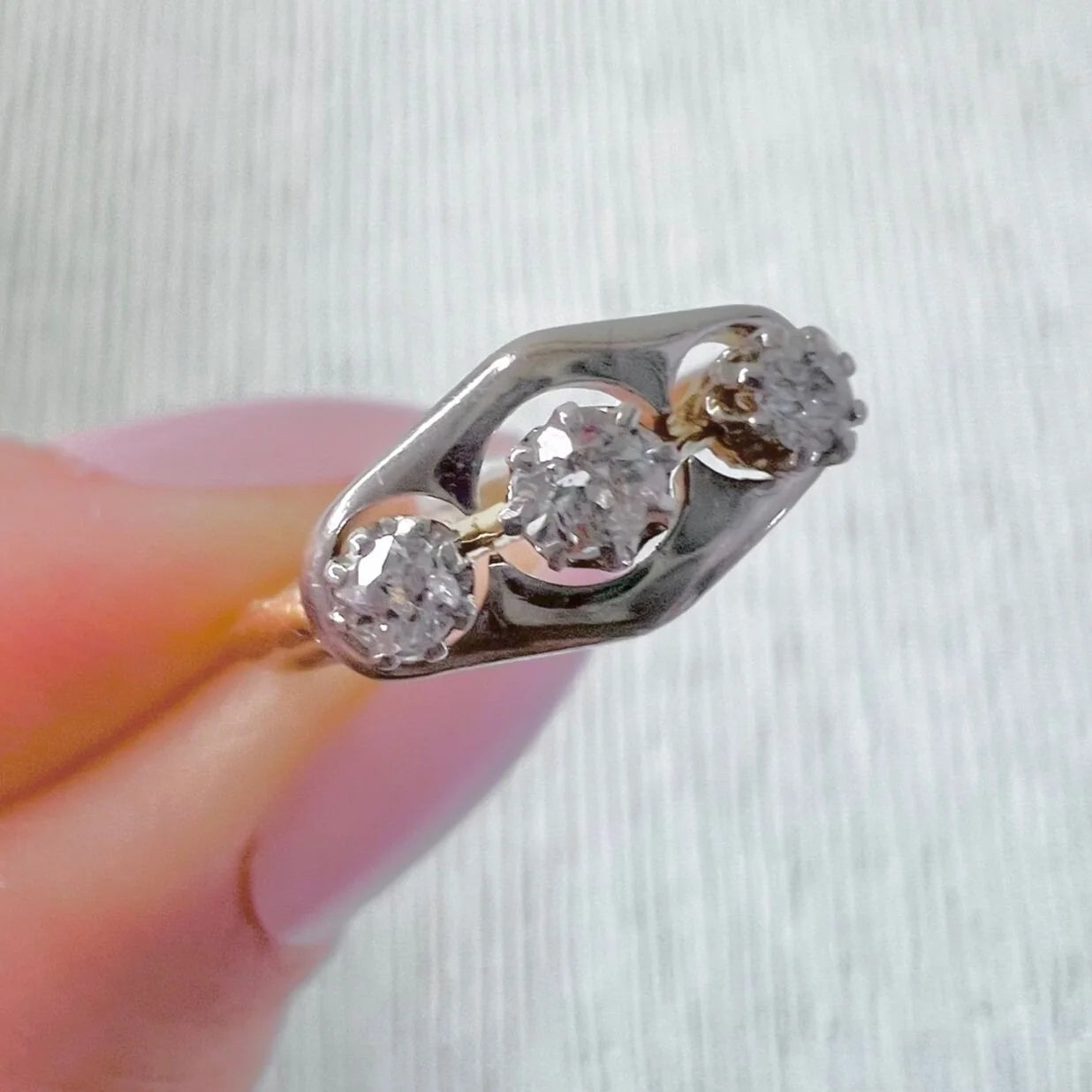 Antique 18ct Gold & Platinum 1920’s Diamond Three Stone Trilogy Ring