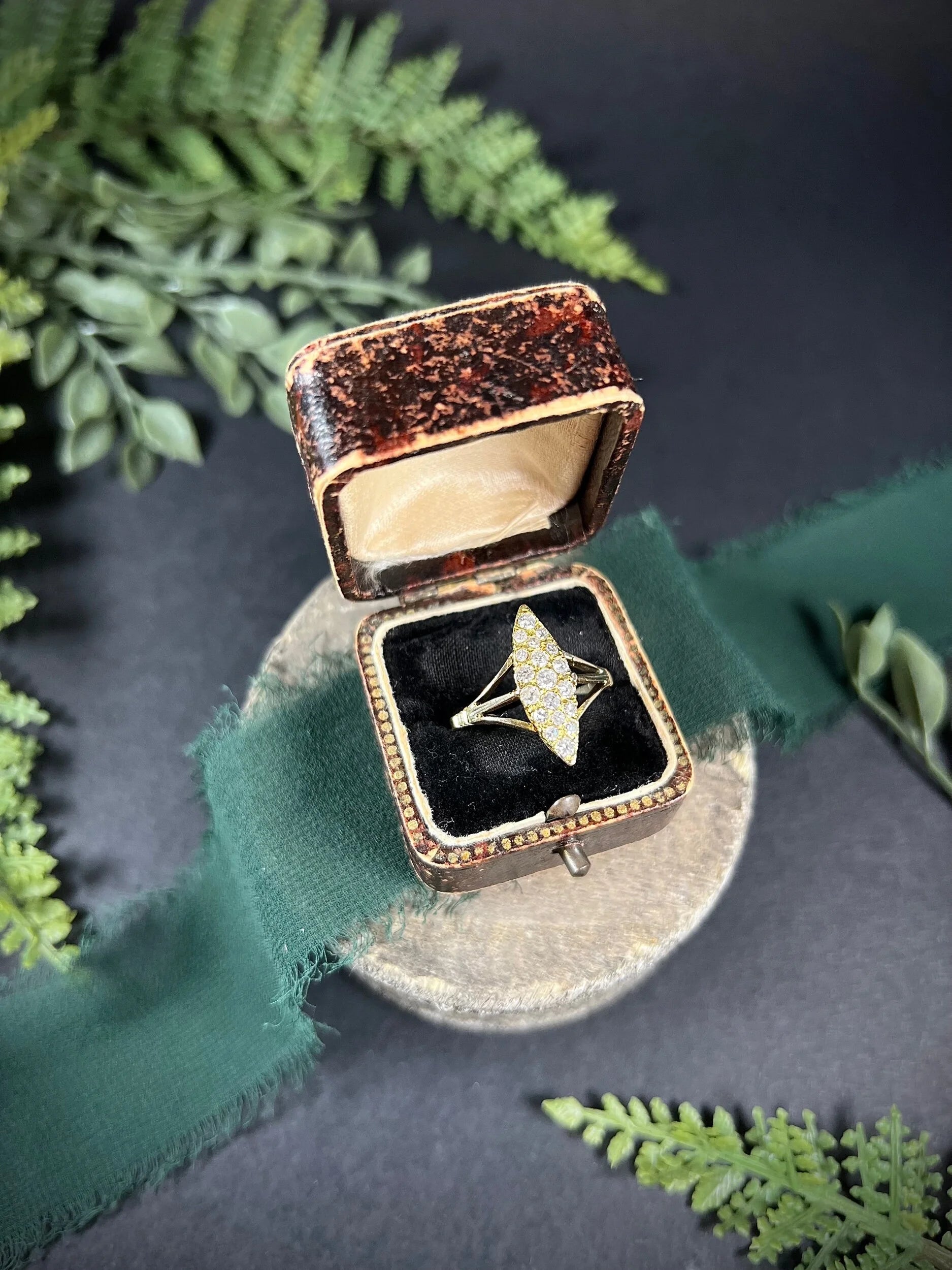 Victorian 18 Carat Yellow Gold Diamond Navette/Marquise Ring, Circa 1880