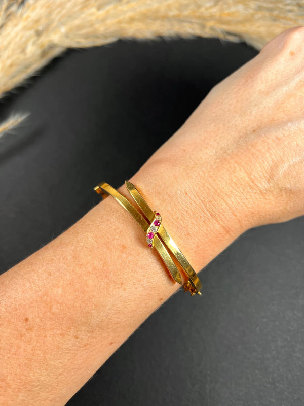 Vintage 15 Carat Yellow Gold, 1930's Ruby And Diamond Crossover Bangle