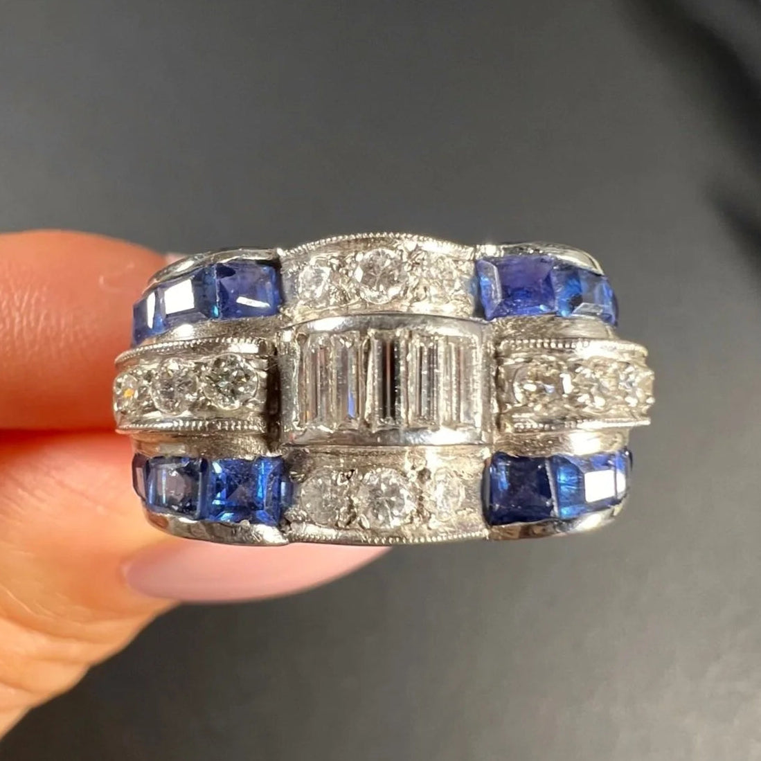 Vintage Retro 1940s Sapphire and Diamond Cocktail Ring in Platinum