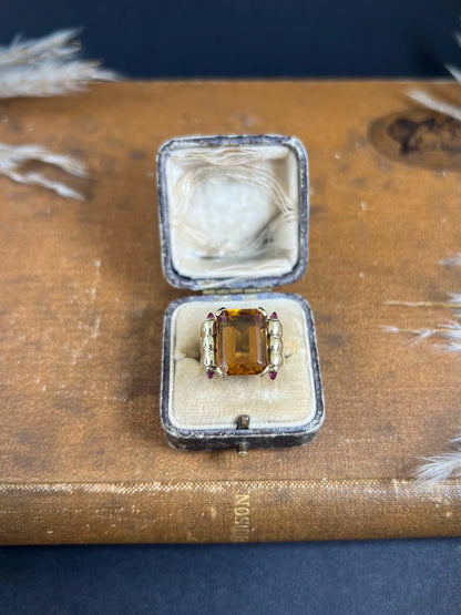 Vintage 18 Carat Yellow Gold Citrine and Cabochon Ruby Cocktail Ring, Circa 1940