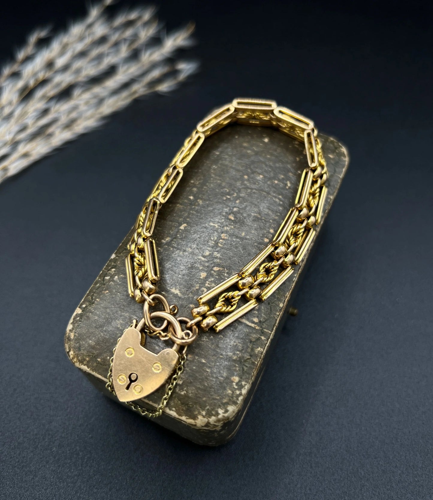 Edwardian Antique 15ct Gold Gate Bracelet with Lovers Knot Heart Padlock