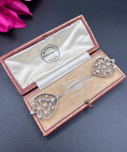 Antique 18ct White Gold, Edwardian Diamond Jabot Pin