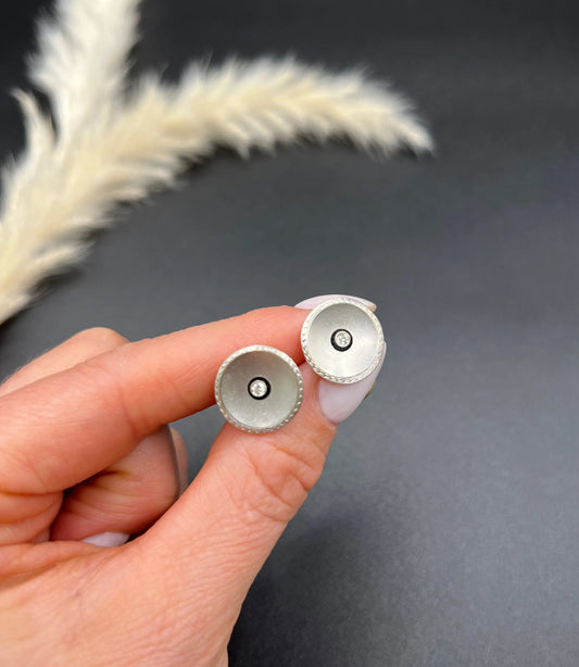 Antique 18 Carat Yellow Gold And Platinum Art Deco Diamond Set Round Cufflinks