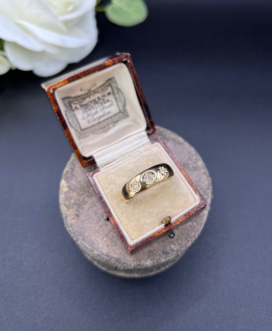 Vintage 18ct Yellow Gold, 1960s 3 Stone Diamond Band Ring