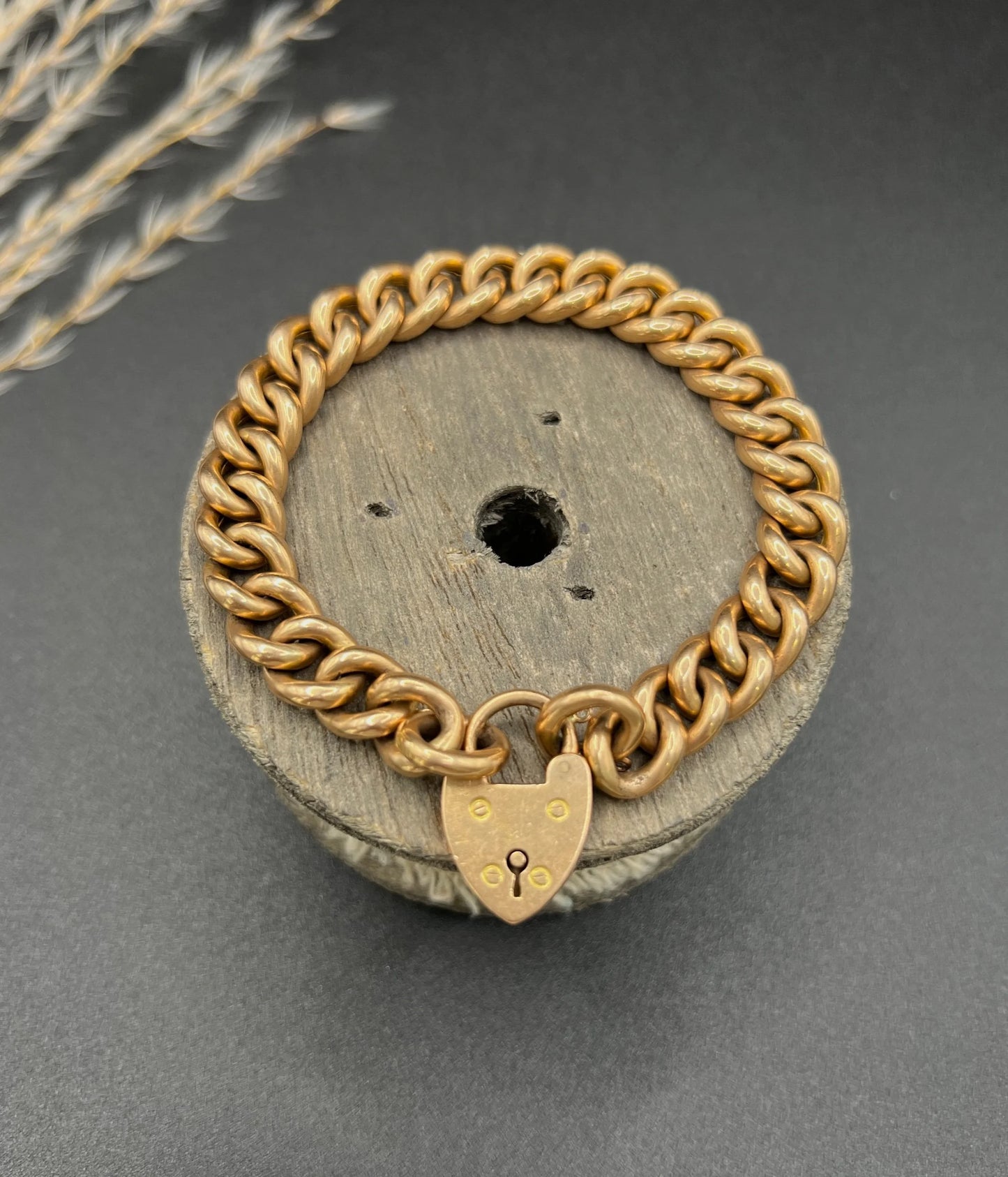 Victorian 15 Carat Rose Gold Curb Link Bracelet with Heart Padlock Clasp, Circa 1880