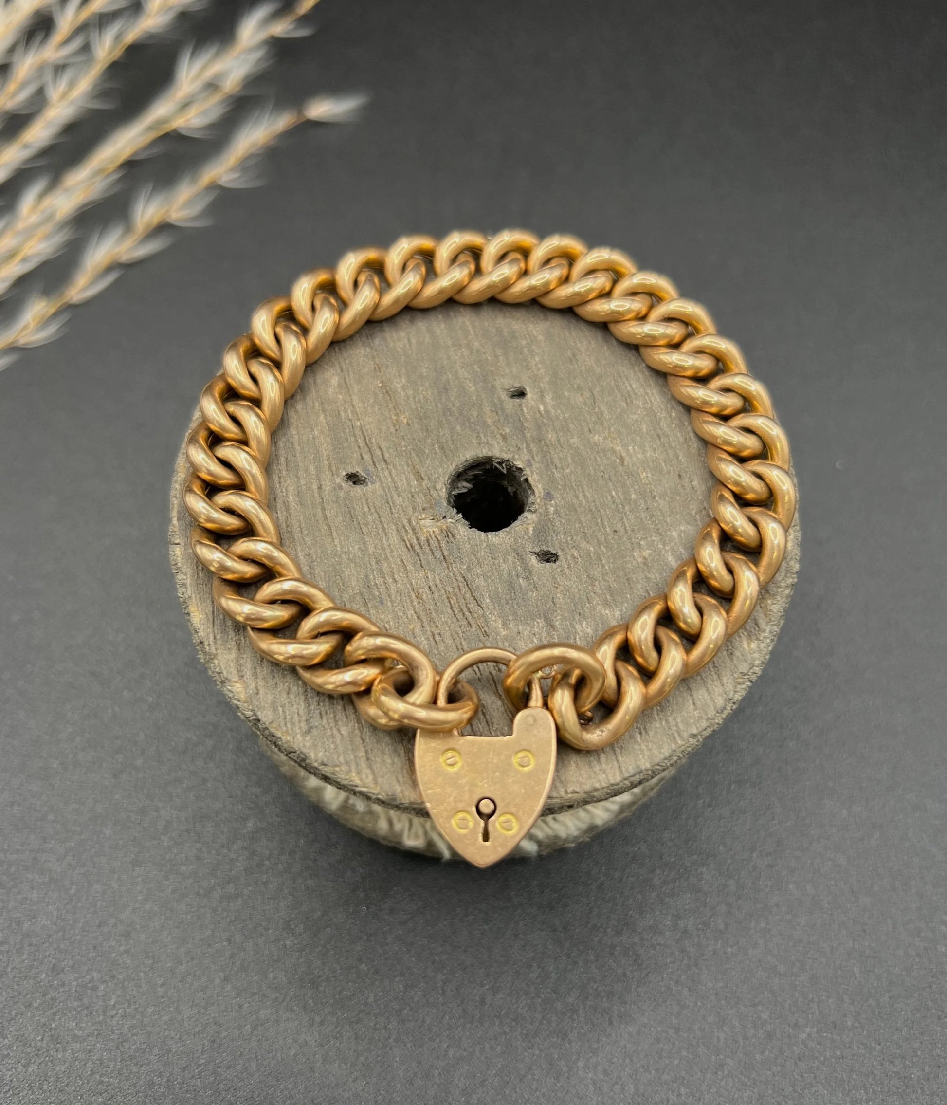 Victorian 15 Carat Rose Gold Curb Link Bracelet with Heart Padlock Clasp, Circa 1880