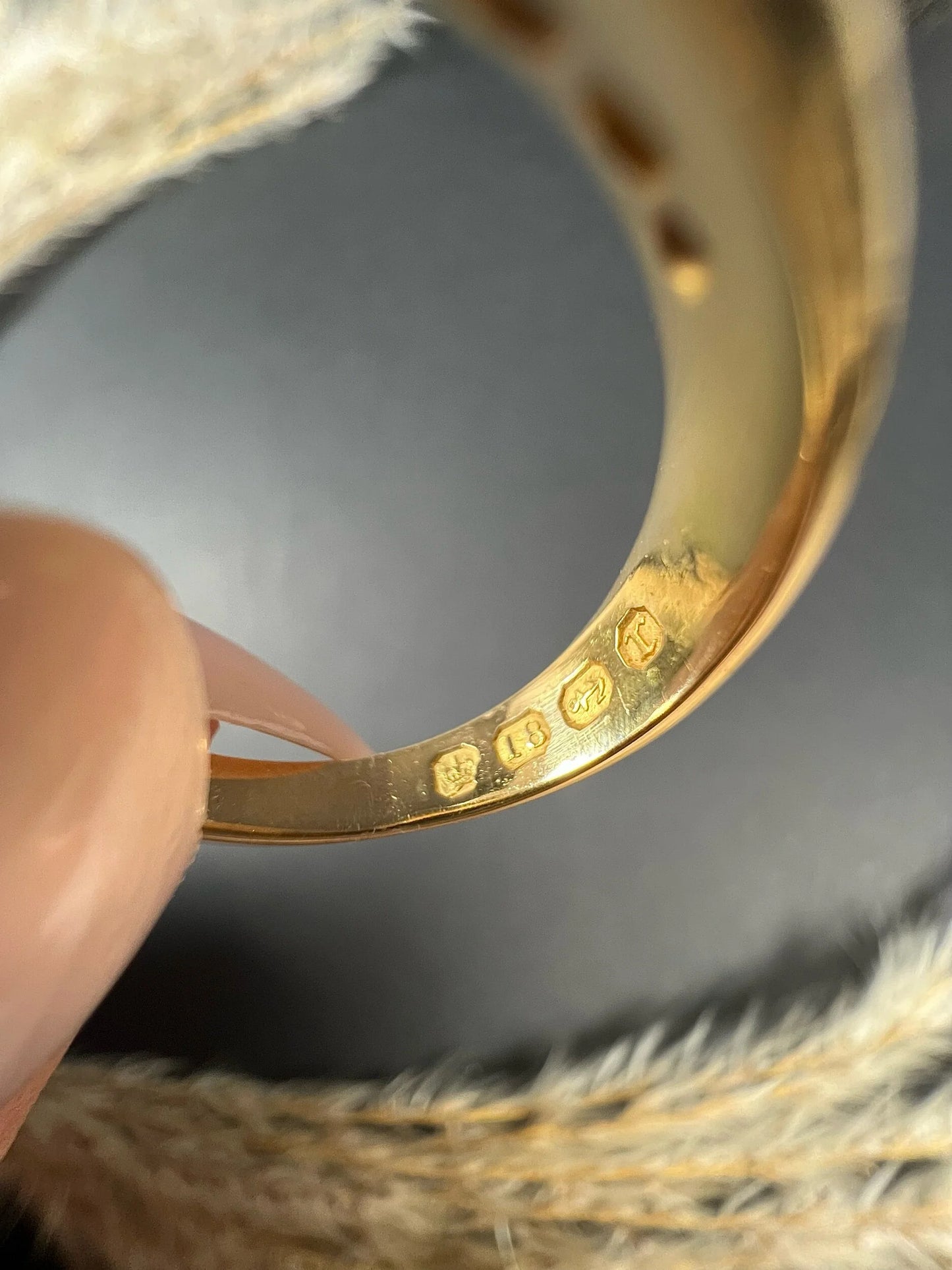 Antique 18ct Yellow Gold, Birmingham Hallmarked 1891, Victorian Sapphire & Diamond Five Stone Gypsy Band Ring