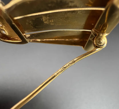 Vintage 1940s Cushion Cut Diamond Set 18ct Gold Bow Brooch