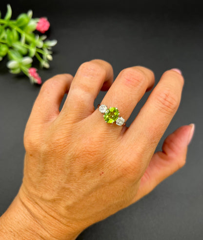Antique Art Deco Peridot and Diamond Three Stone Ring, 1920s