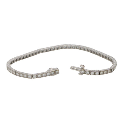 Contemporary 2.52 Carat Diamond Line Tennis Bracelet In Platinum