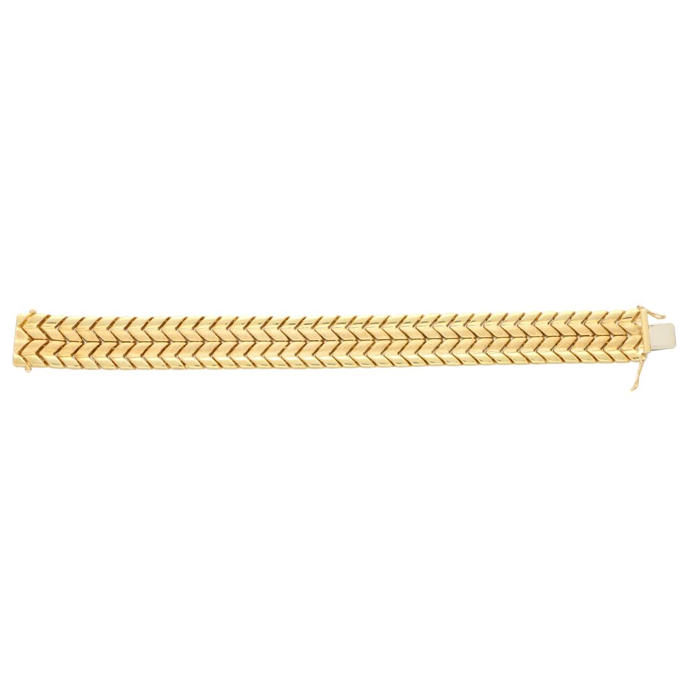 Vintage 1970s Chevron Link Gold Bracelet