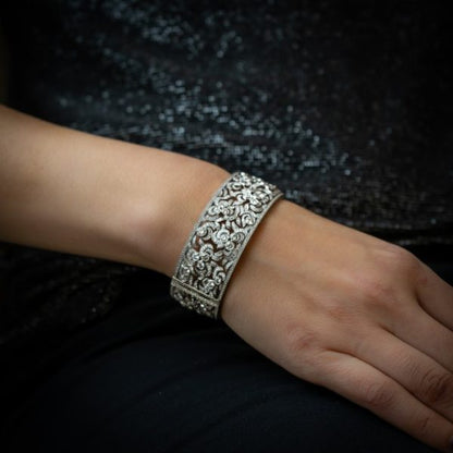 DIAMOND BANGLE
