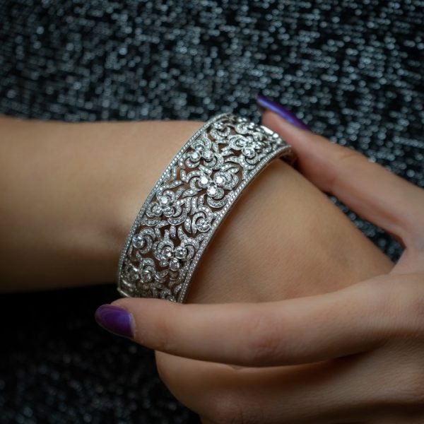 DIAMOND BANGLE