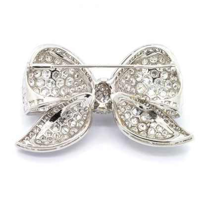 DIAMOND BOW BROOCH, 22 carats