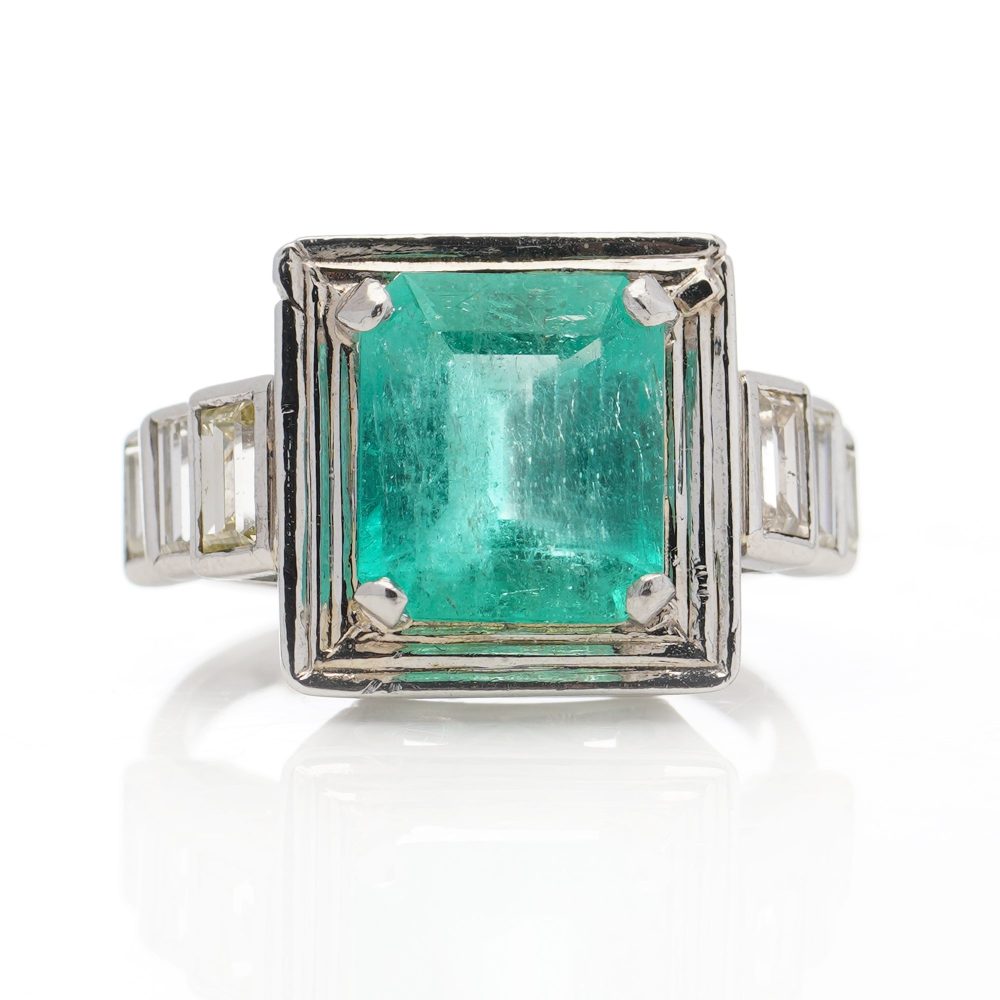 Certified 4.20ct Colombian Emerald and Diamond Ring