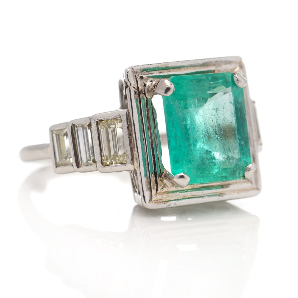 Certified 4.20ct Colombian Emerald and Diamond Ring