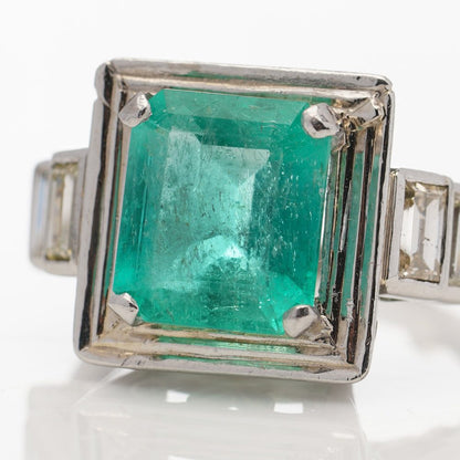 Certified 4.20ct Colombian Emerald and Diamond Ring