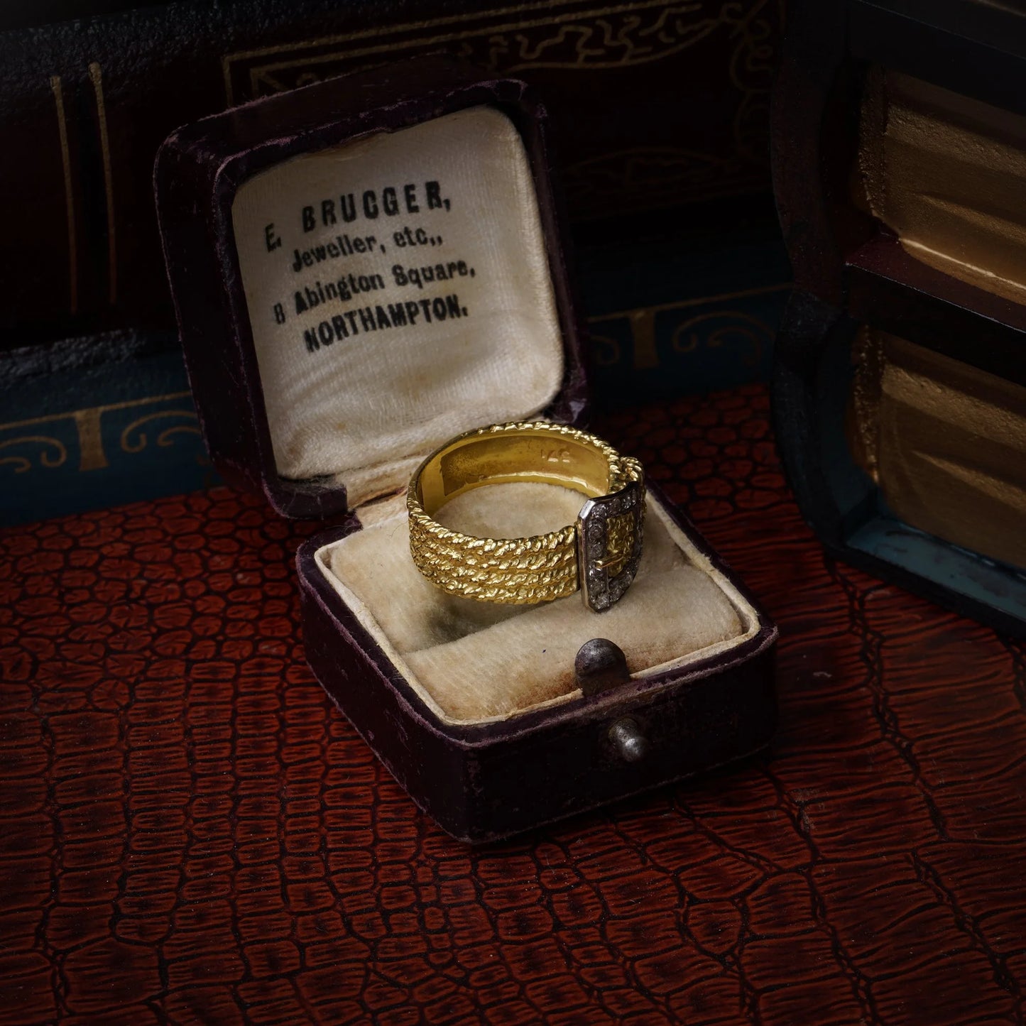 Vintage 18ct Gold Textured Buckle Ring with Diamonds