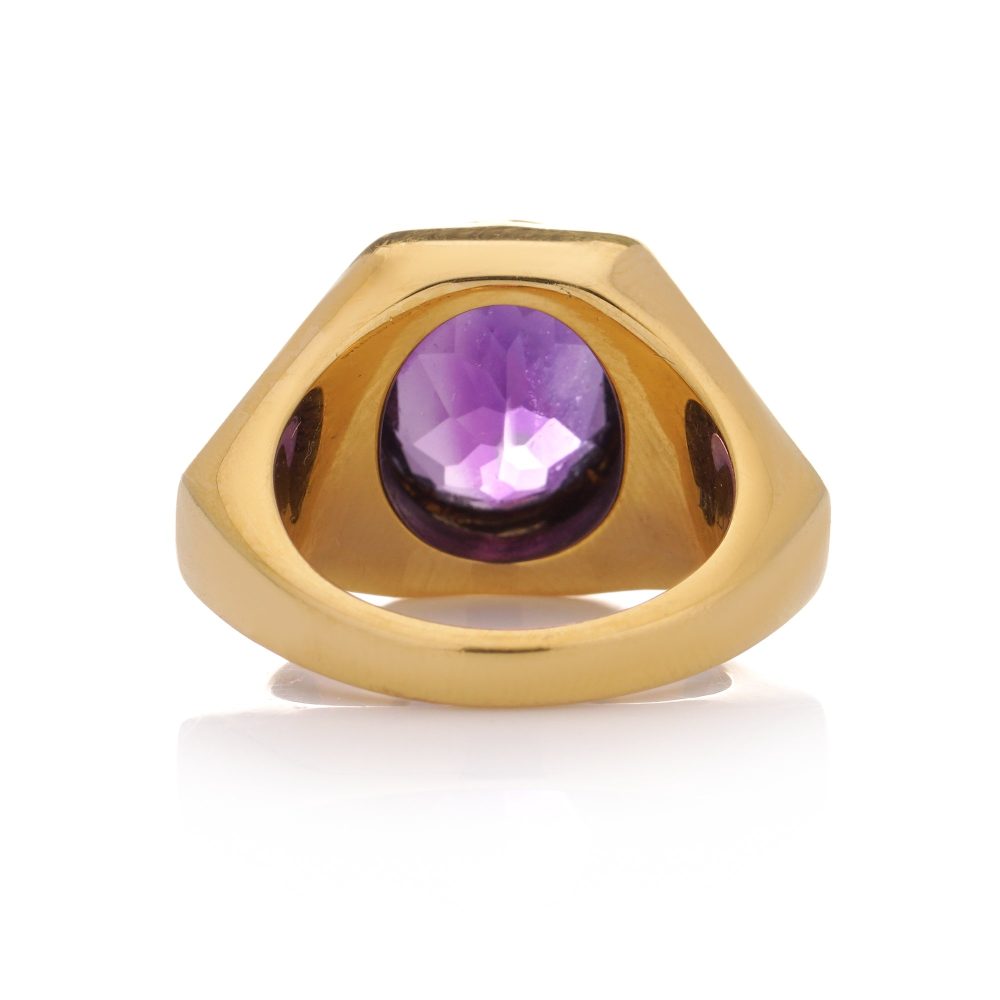 Bvlgari 2.50ct Oval Amethyst and 22ct Gold Geometric Band Ring