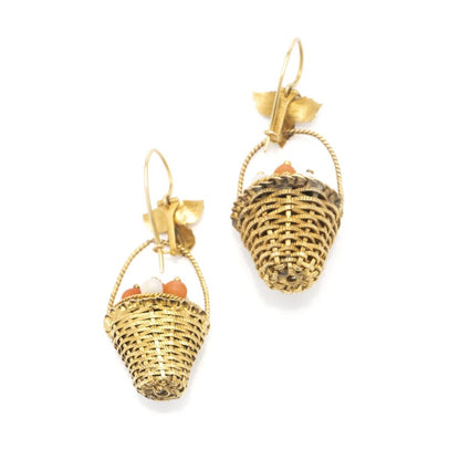 Antique Victorian 18 carat yellow wired gold pair of earrings, in a shape of a basket, decorated with corals circa 1890's. 