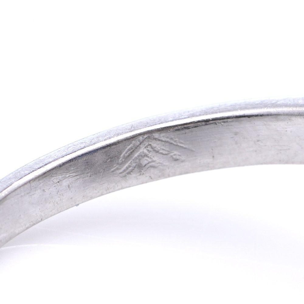 Sapphire and diamond ring in platinum.