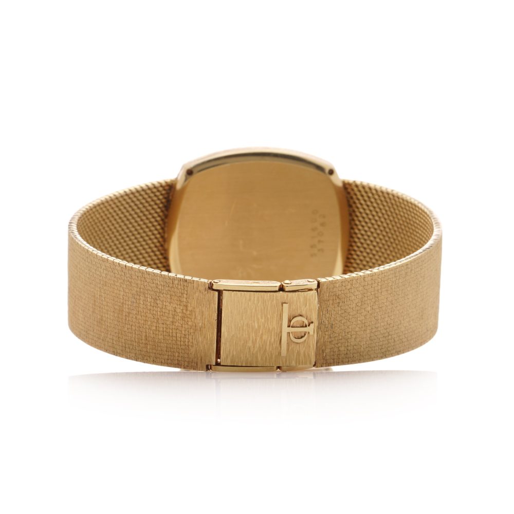 Vintage Baume et Mercier Baumatic 37082 Solid 18ct Yellow Gold Automatic Watch with date. Circa 1977