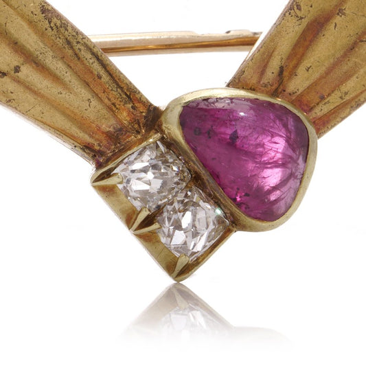 Russian gold brooch with ruby and diamonds.