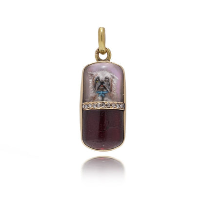 Russian gold pendant with diamonds and dog miniature in rock crystal.
