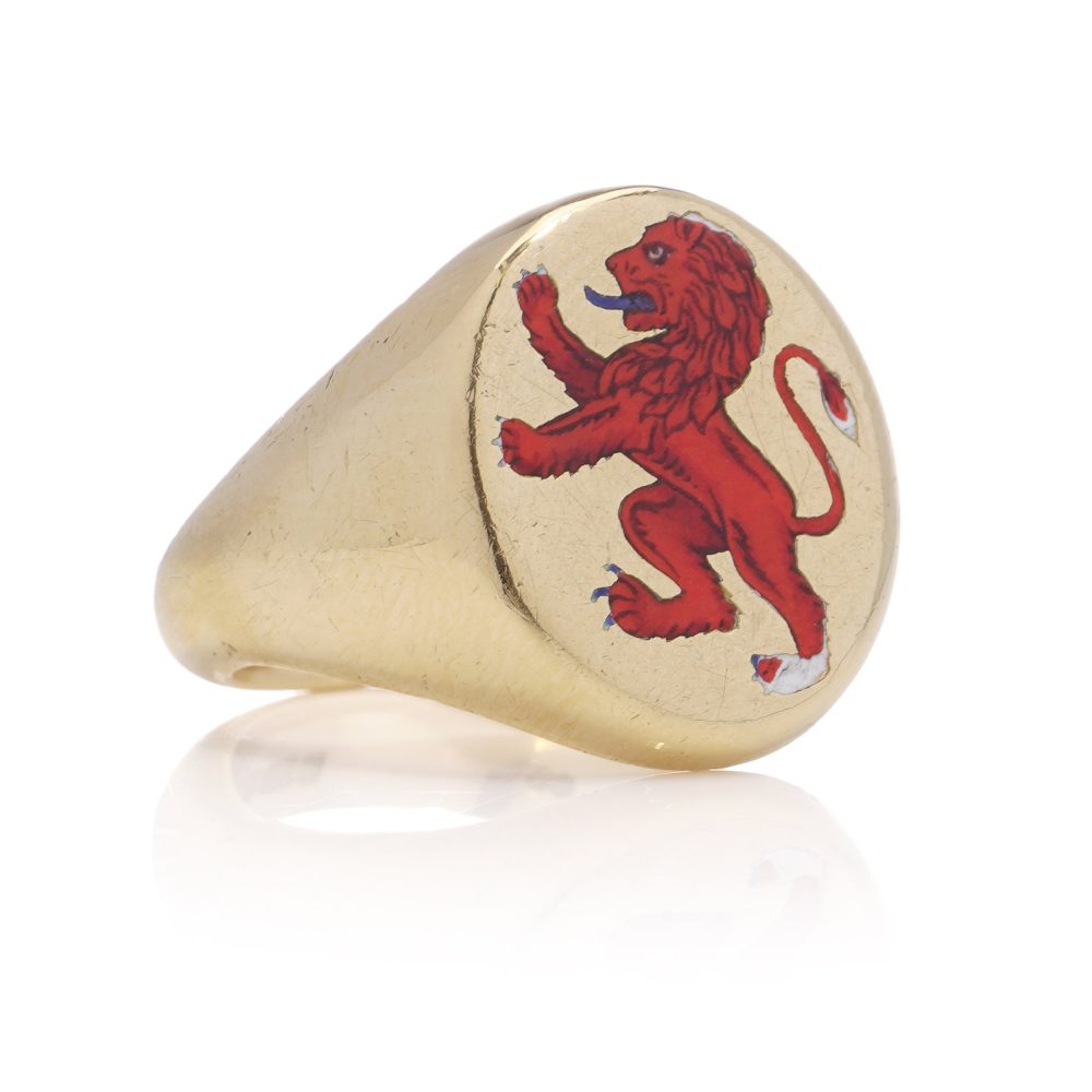 Vintage 18ct Gold Signet Ring with Red Enamel Lion