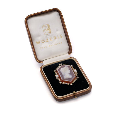 Victorian 18 Carat Yellow Gold Cameo Brooch/Pendant With Old Cut Diamonds And Pearls