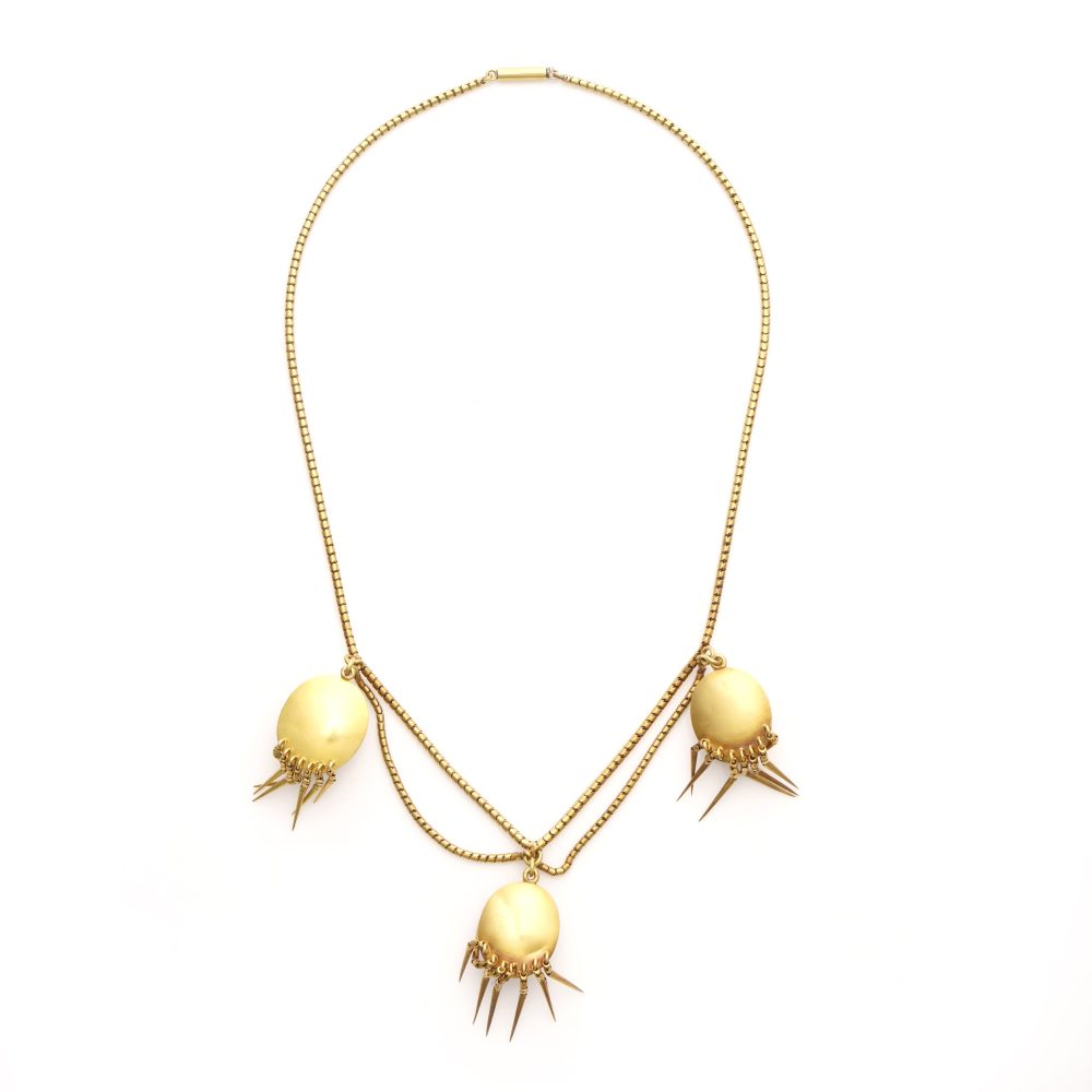 Early Victorian Antique Etruscan Revival Garnet and 20ct Gold Necklace and Earrings Jewellery Suite