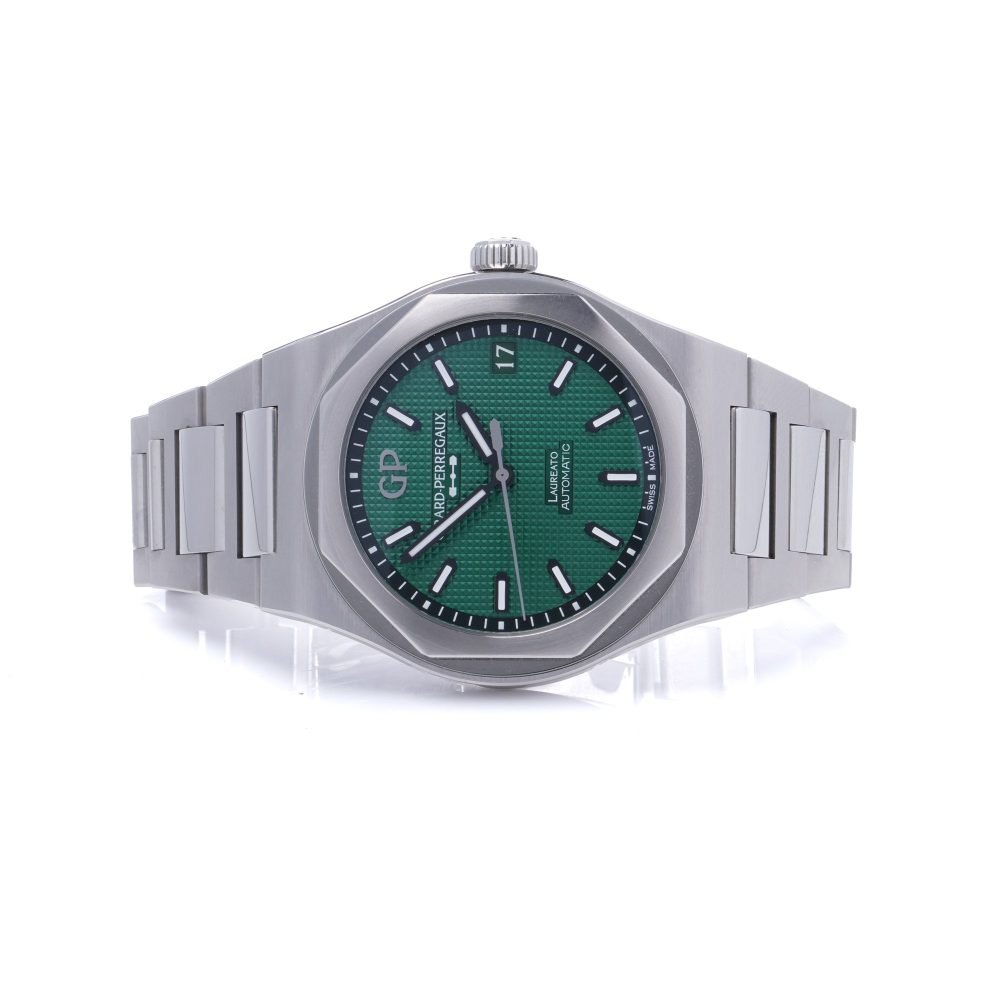 Girard-Perregaux Stainless Steel Men's Wristwatch Ref. 81010