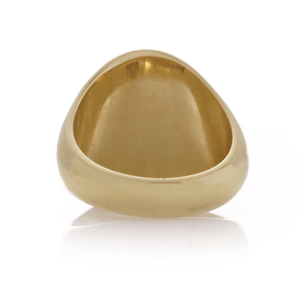 Vintage 18ct Yellow Gold Signet Ring with Coat of Arms