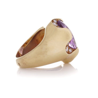 Amethyst and diamond gold ring.